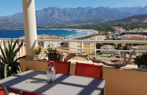 Appartement de 85,07 m² avec vue mer, terrasse panoramique de 29 m² et garage de 34,30 m²