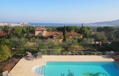 Villa de 191 m² avec piscine et vue mer terrain 2600 m²