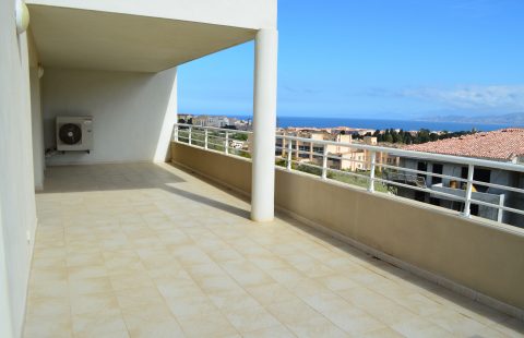 T4 neuf de 150 m² avec 52 m² terrasses vue mer