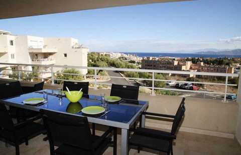 T3 avec terrasse et vue mer